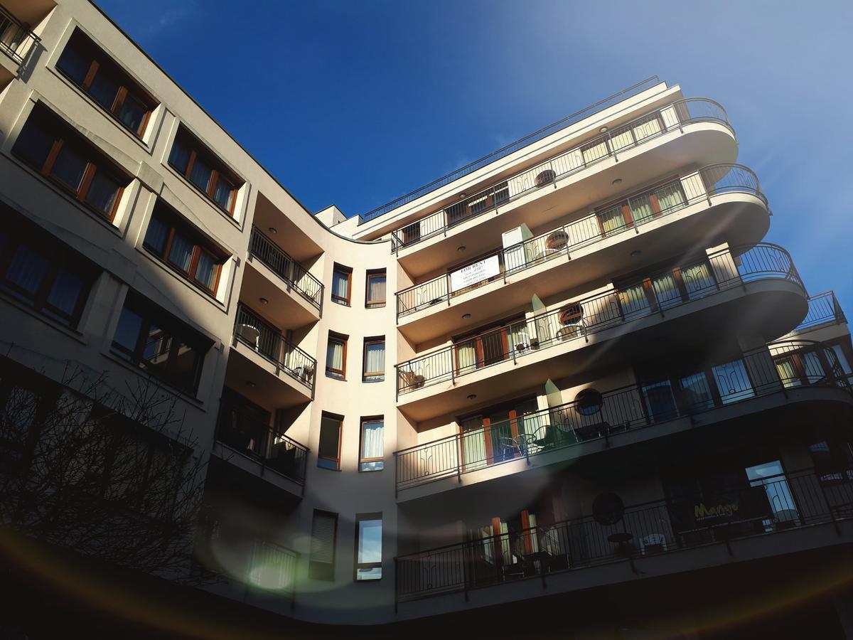 Gozsdu Suite Apartment Budapest Esterno foto