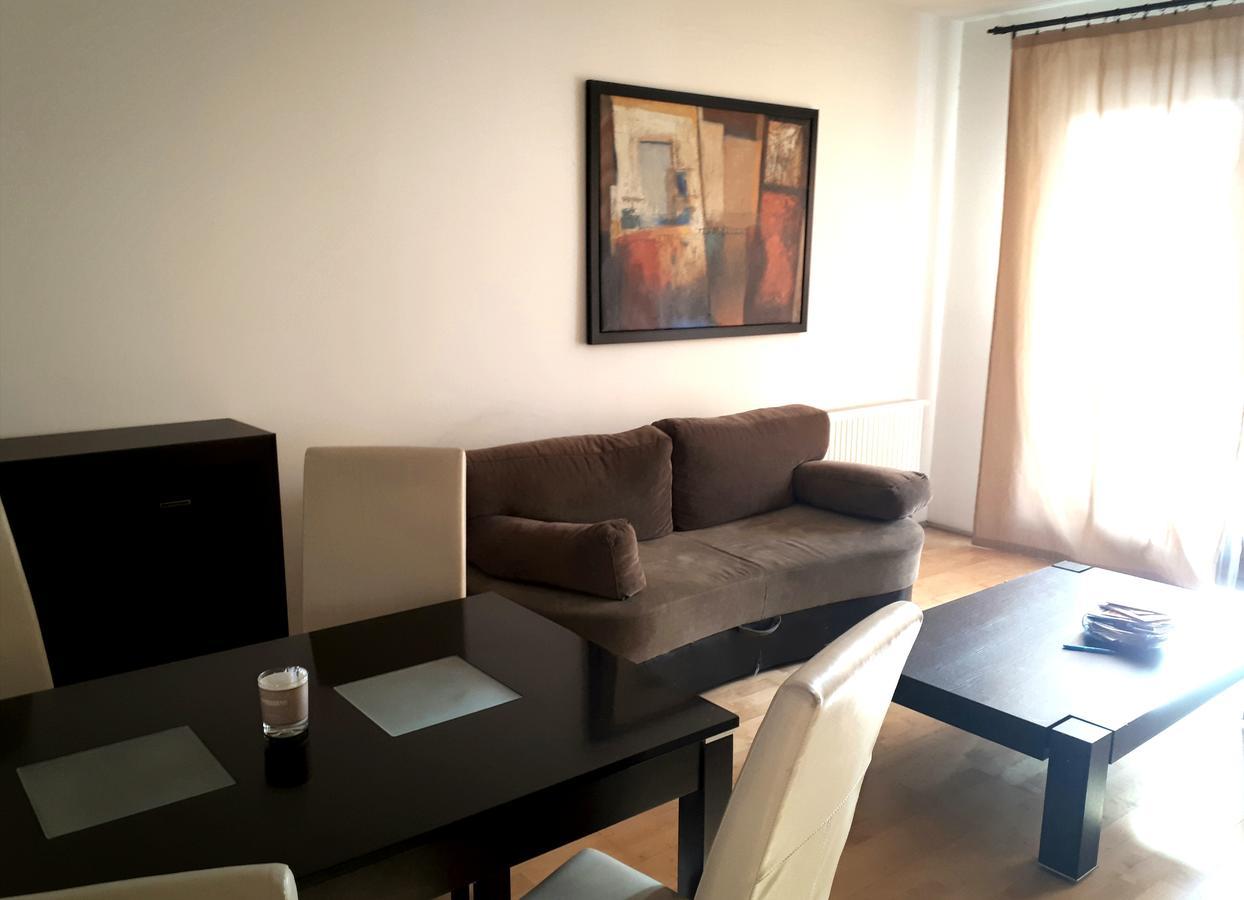 Gozsdu Suite Apartment Budapest Esterno foto